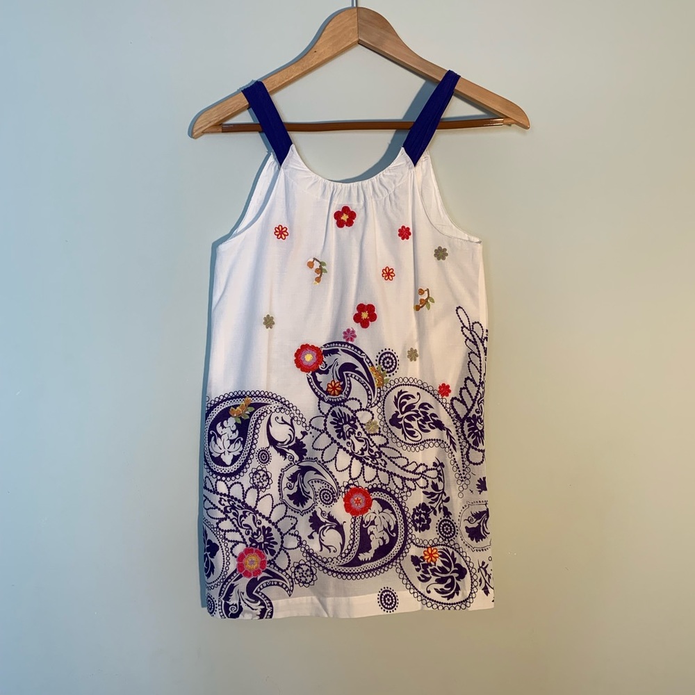Girls dress